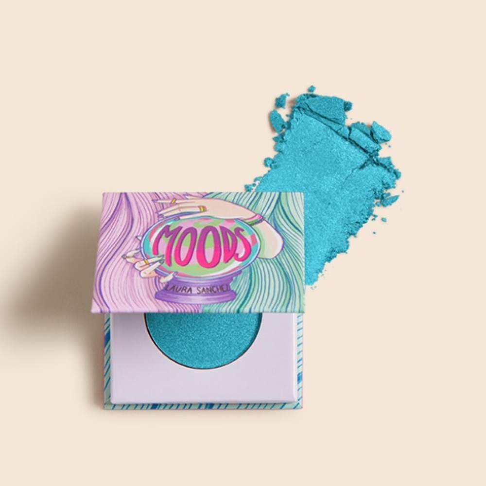 LAURA MAKEUP LABS
Moods Eyeshadow in Alien Turquoise